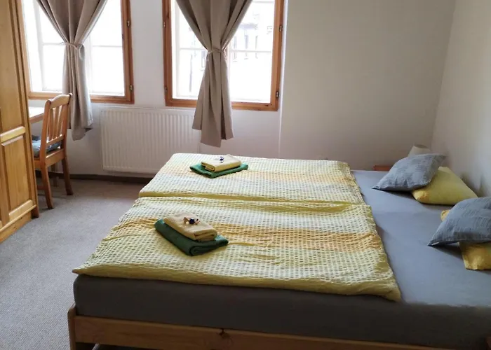 فندق U Zvonu كوتنا هورا